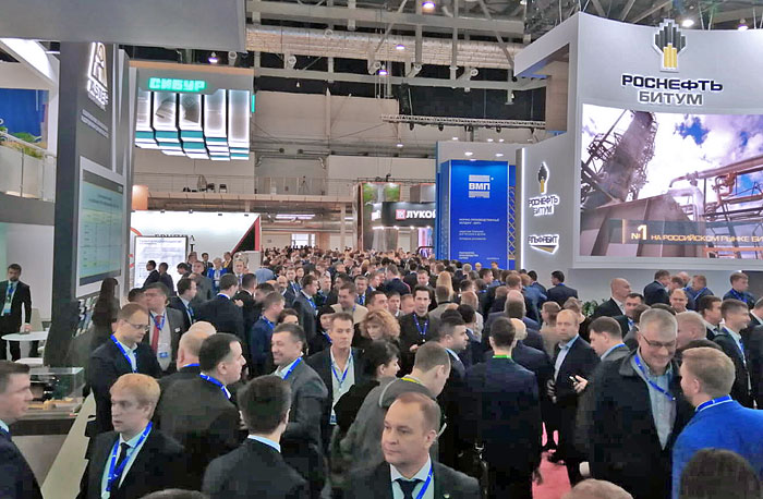 Холдинг ВМП принял участие в работе выставки «Дорога-2019»